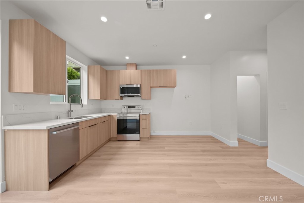 4335 Sunnyslope