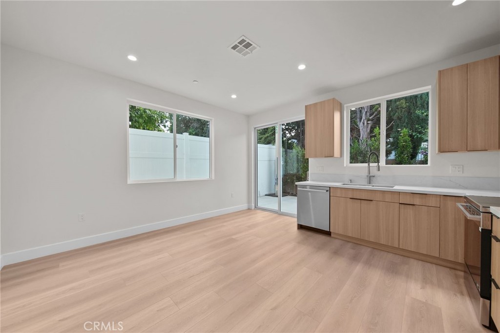 4335 Sunnyslope