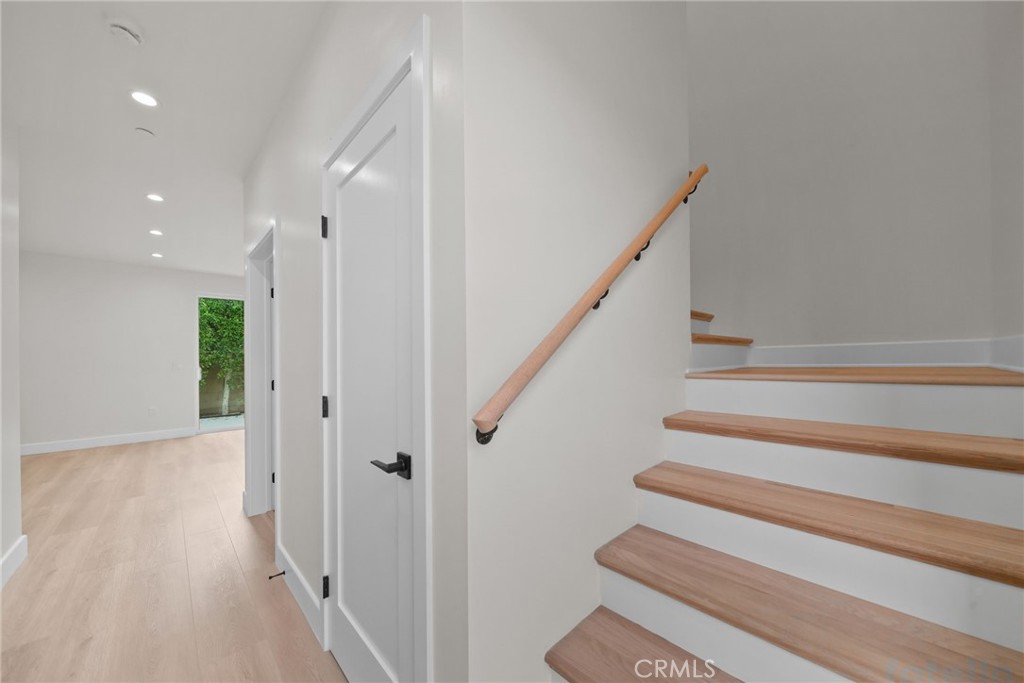 4335 Sunnyslope
