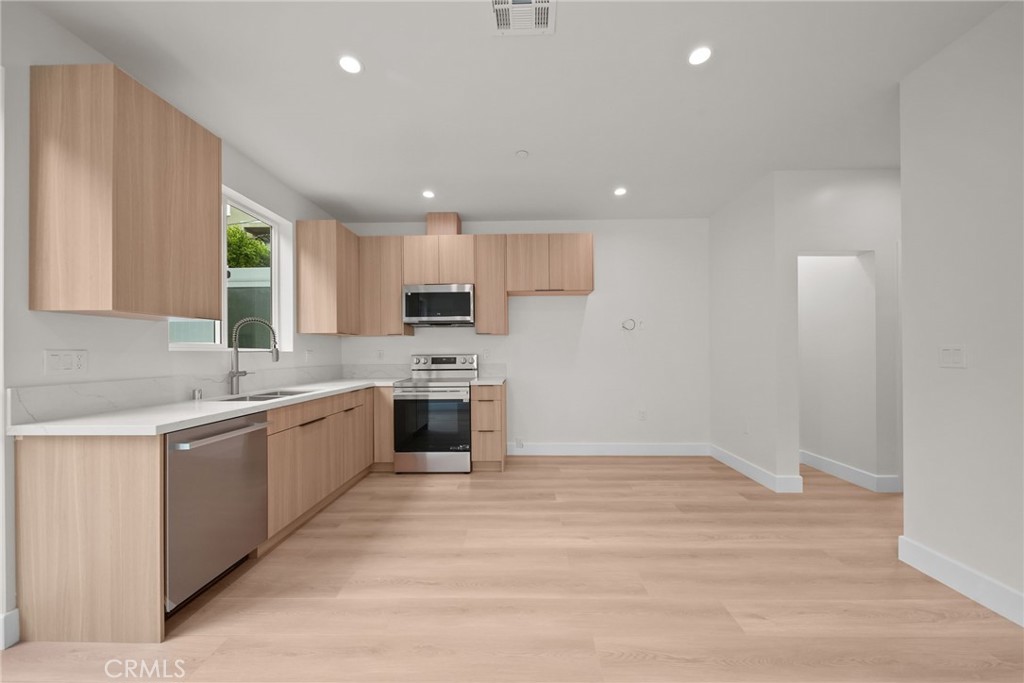 4335 Sunnyslope