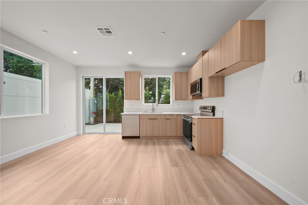 4335 Sunnyslope