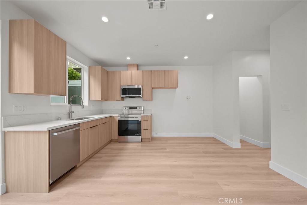 4335 Sunnyslope