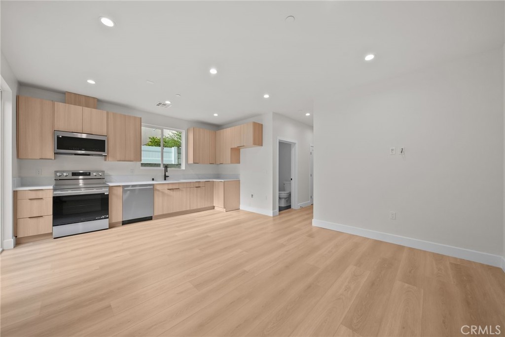 4335 Sunnyslope