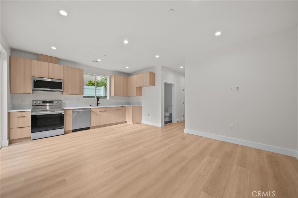 4335 Sunnyslope