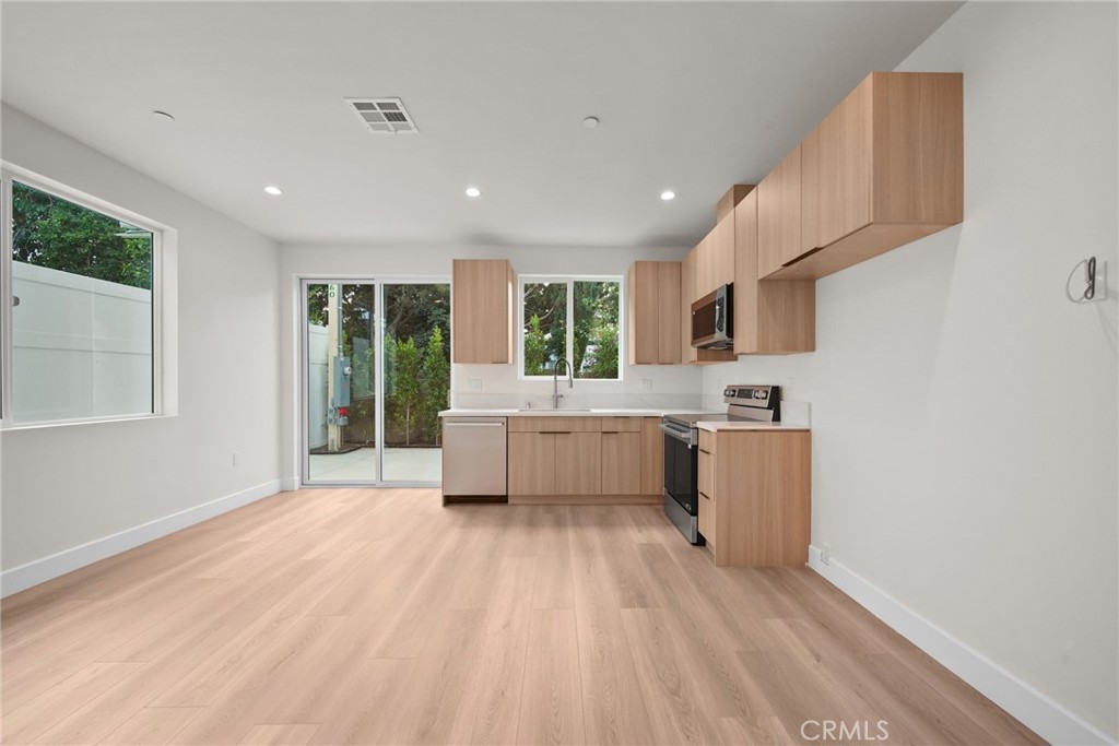 4335 Sunnyslope