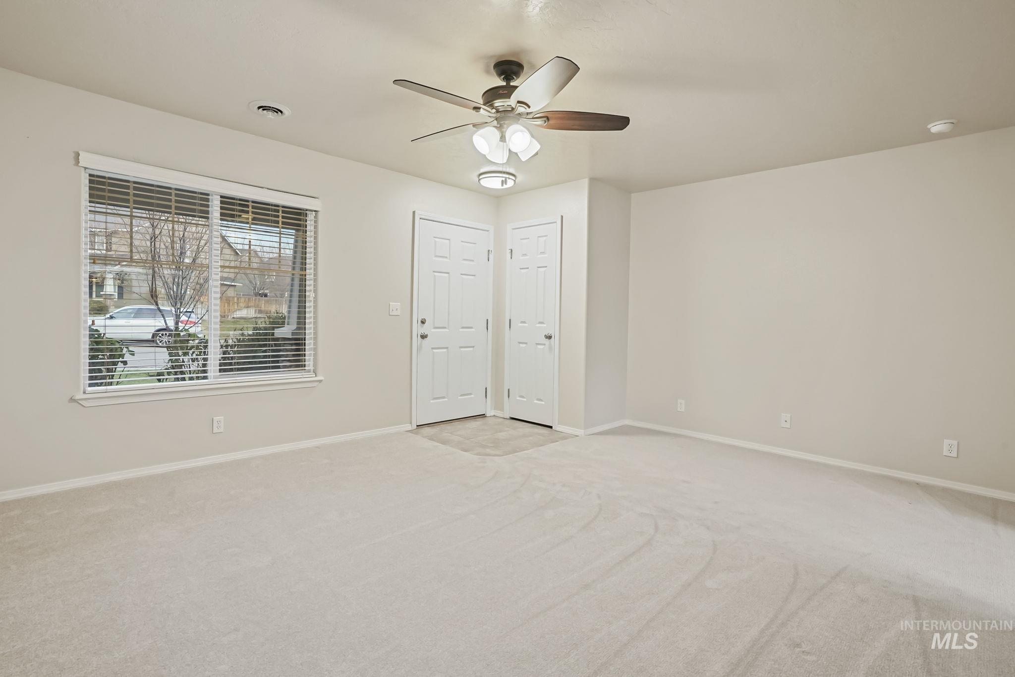 6005 S Harrington Way