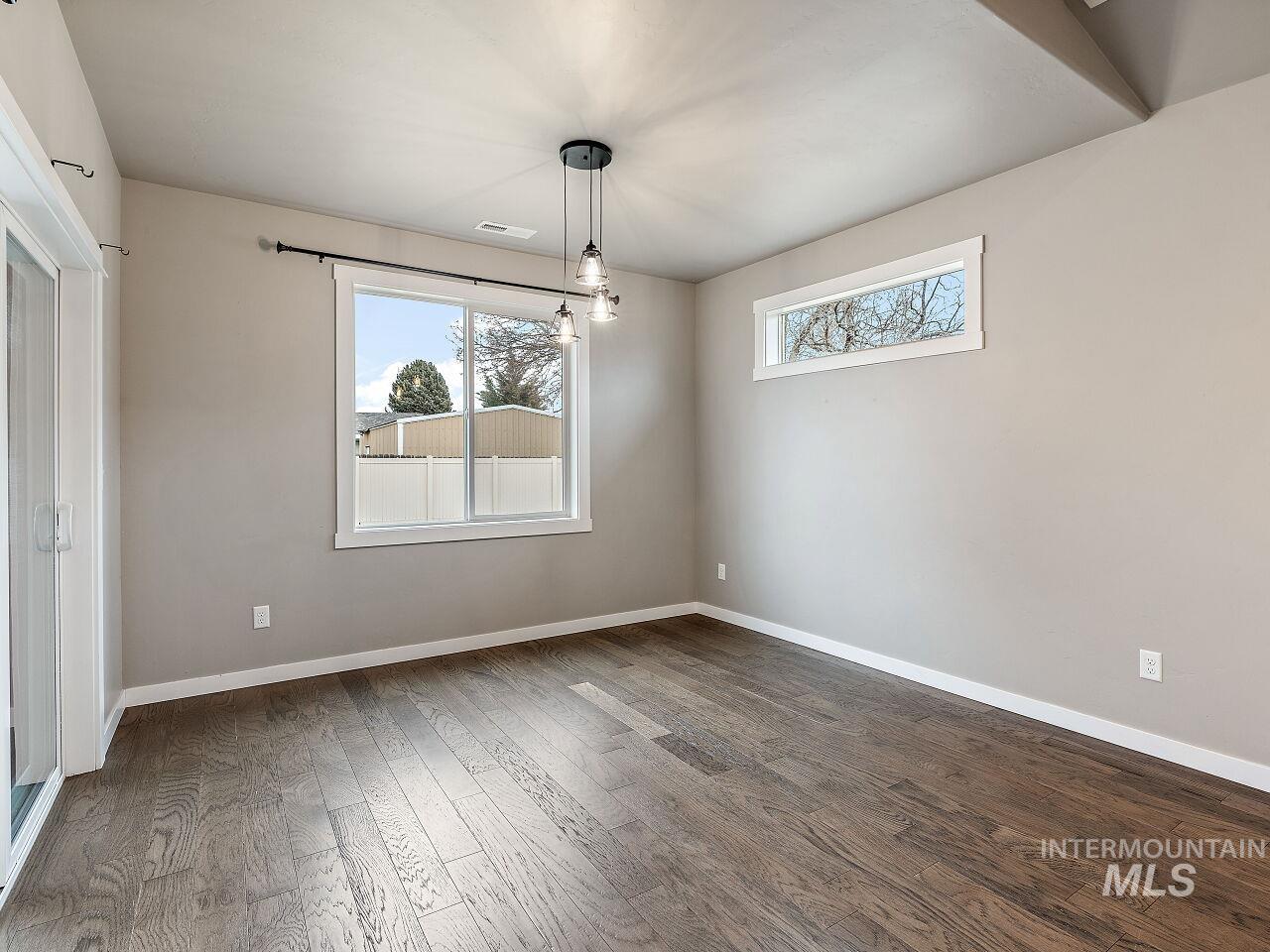 316 S Cedar Pointe Ave