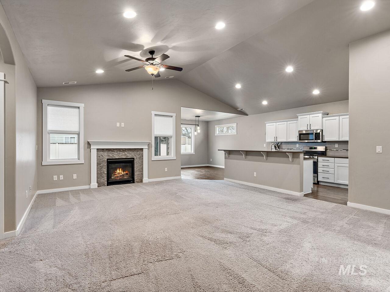 316 S Cedar Pointe Ave