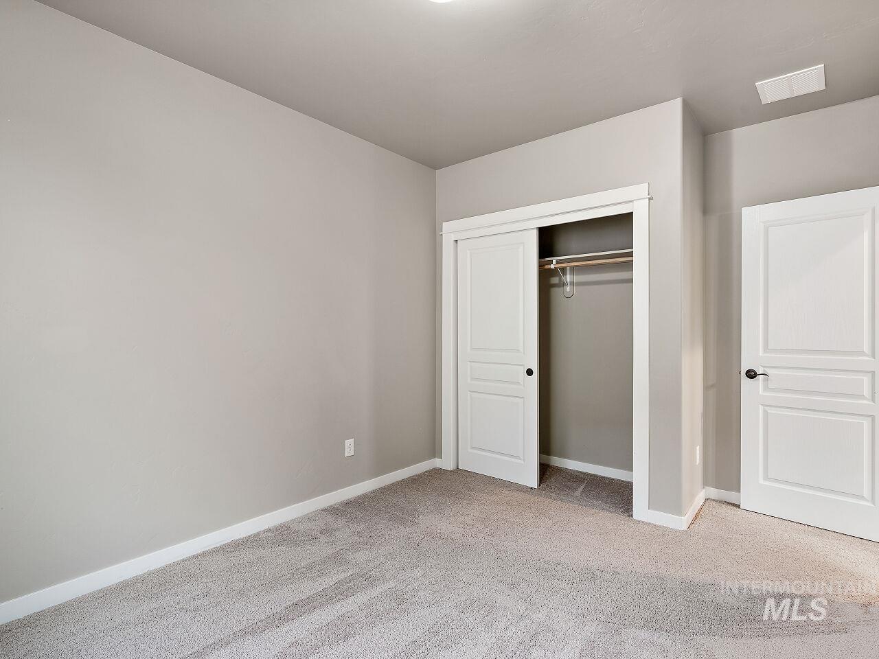 316 S Cedar Pointe Ave