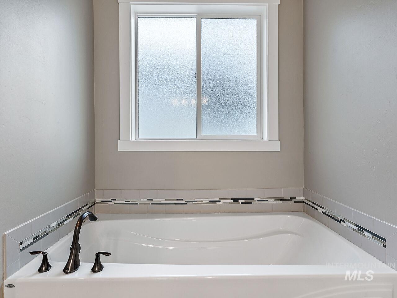 316 S Cedar Pointe Ave