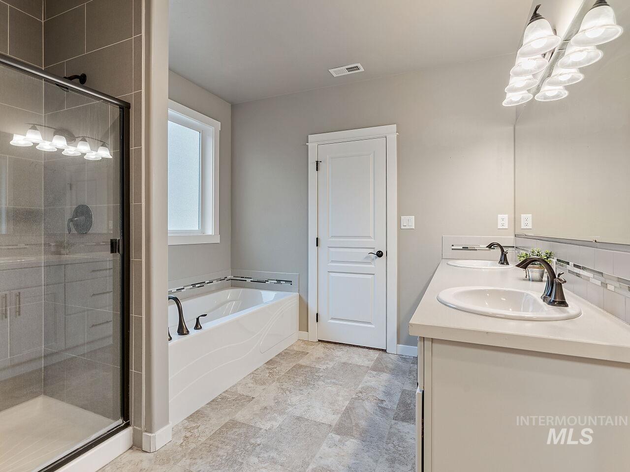 316 S Cedar Pointe Ave