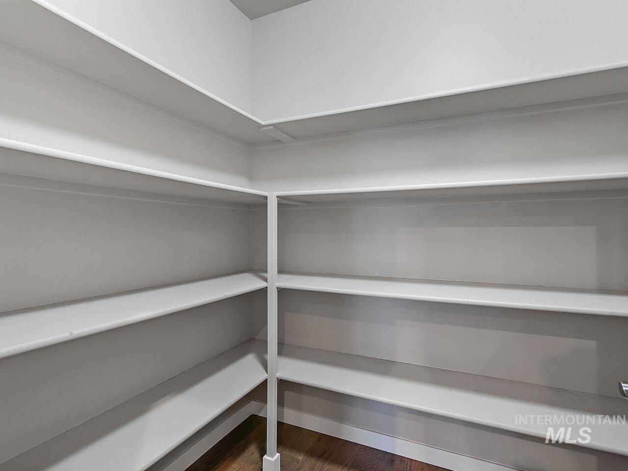 316 S Cedar Pointe Ave