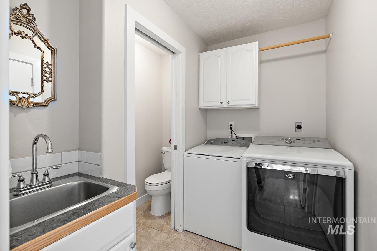 2459 S Ruby Rapids Pl