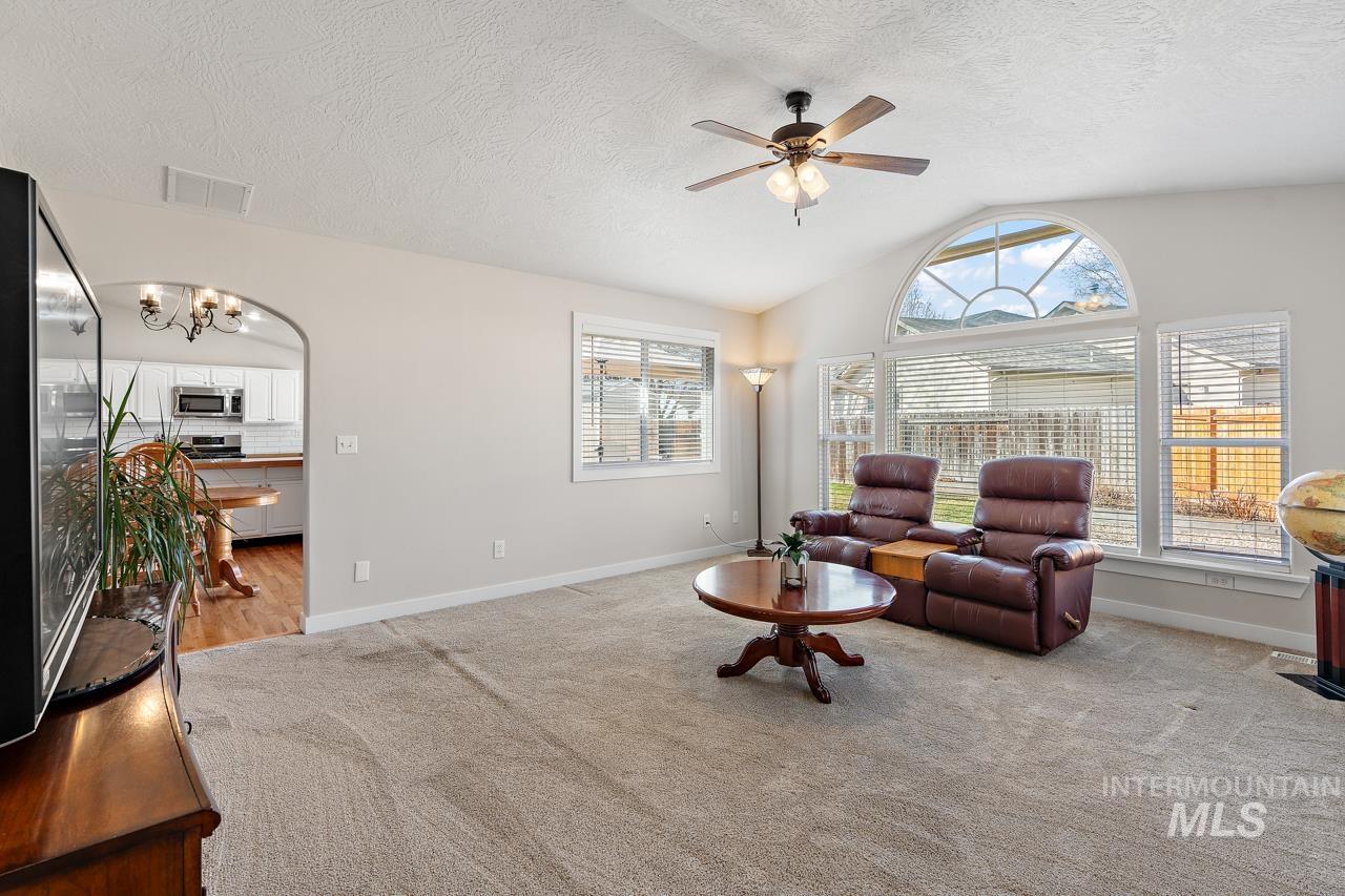 2459 S Ruby Rapids Pl