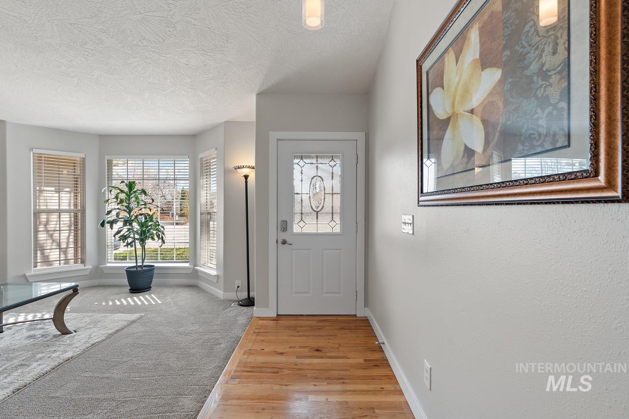 2459 S Ruby Rapids Pl