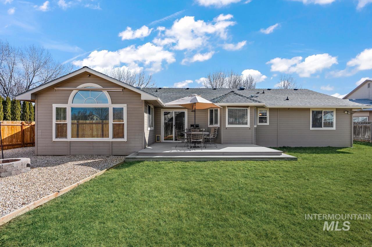 2459 S Ruby Rapids Pl