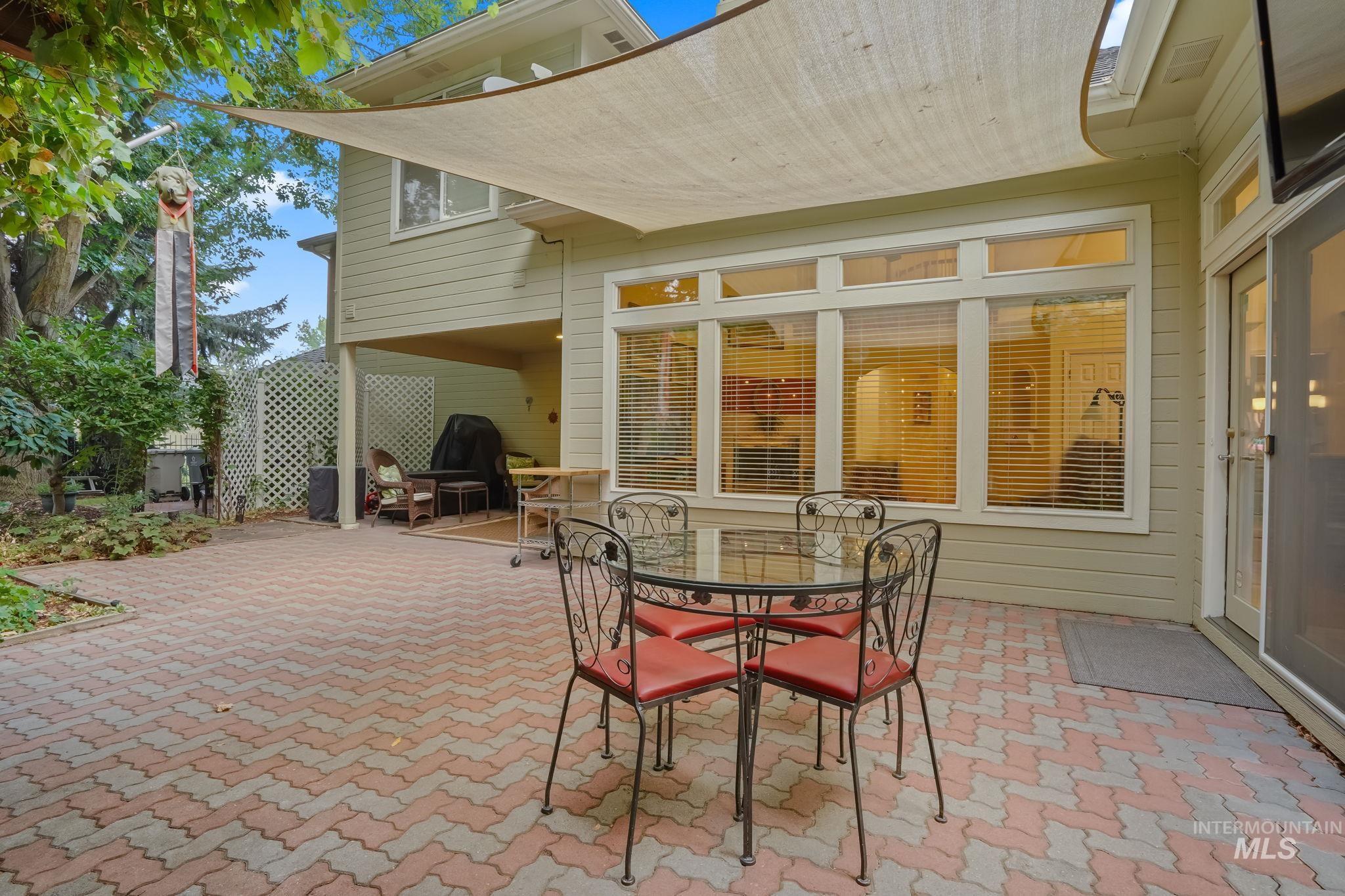 11119 W Hickory Bark Dr