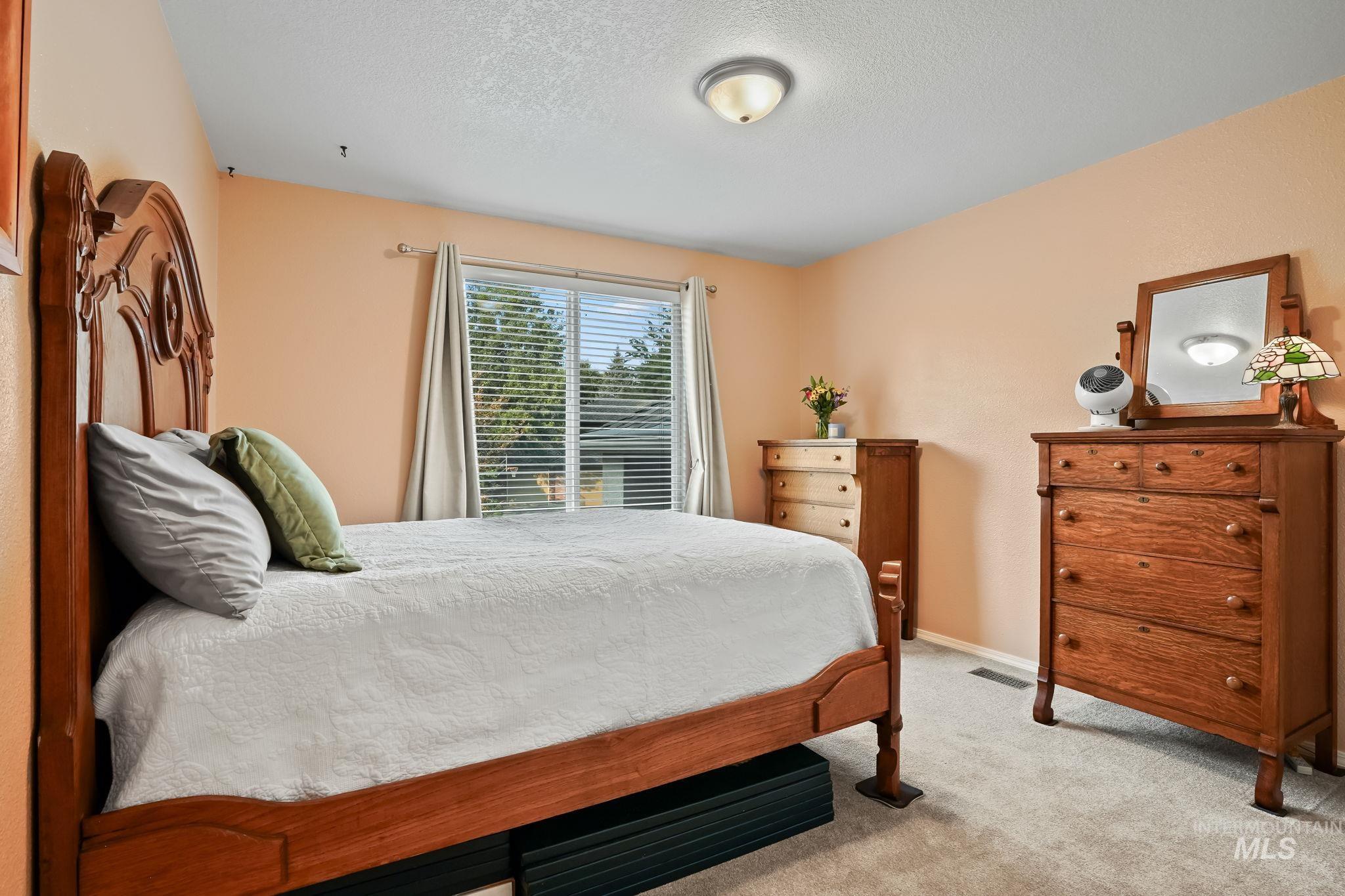 11119 W Hickory Bark Dr