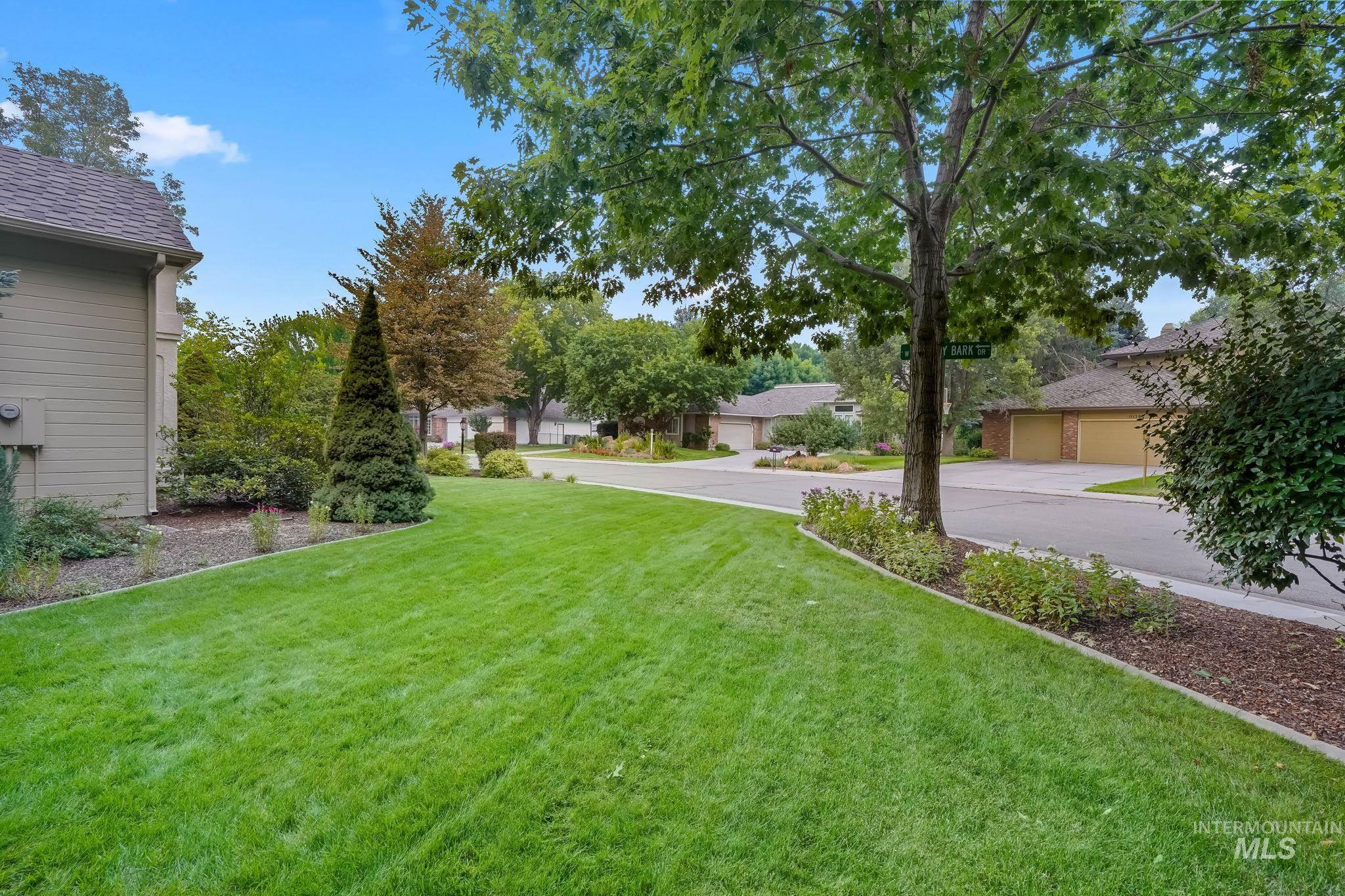 11119 W Hickory Bark Dr