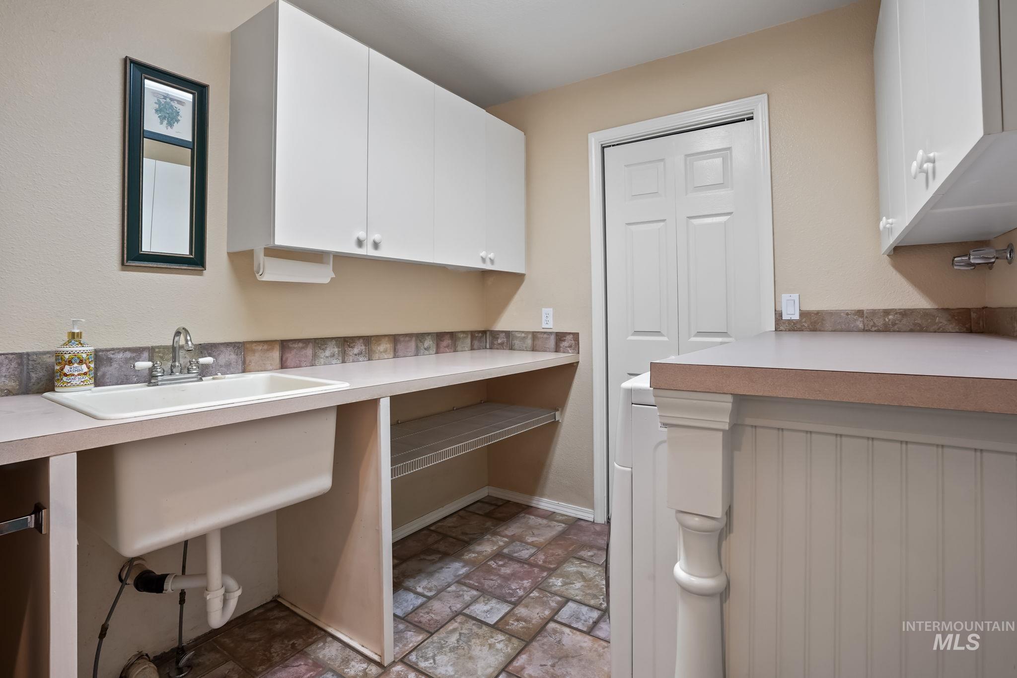 11119 W Hickory Bark Dr