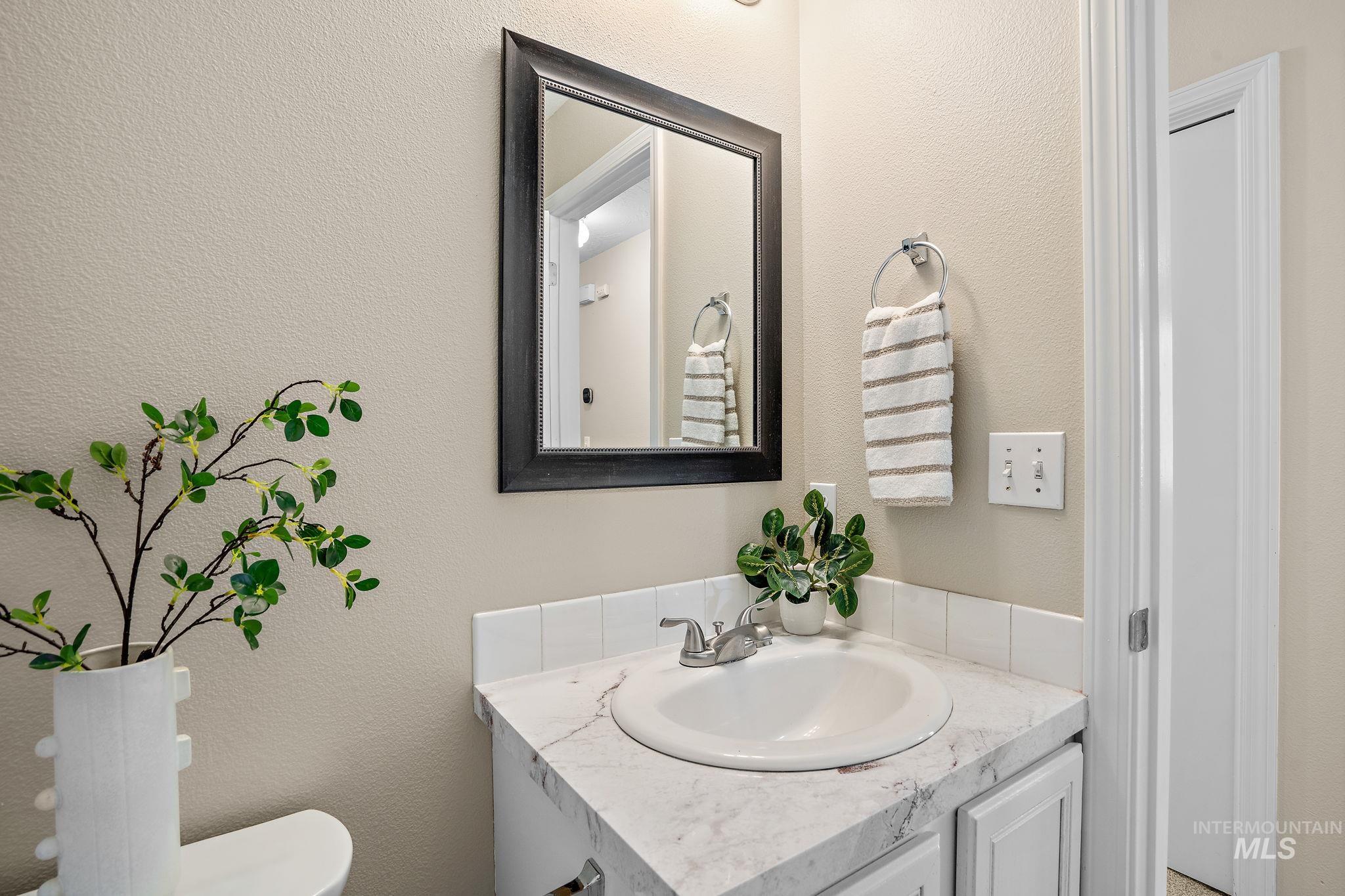 1519 N Haven Cove Ave