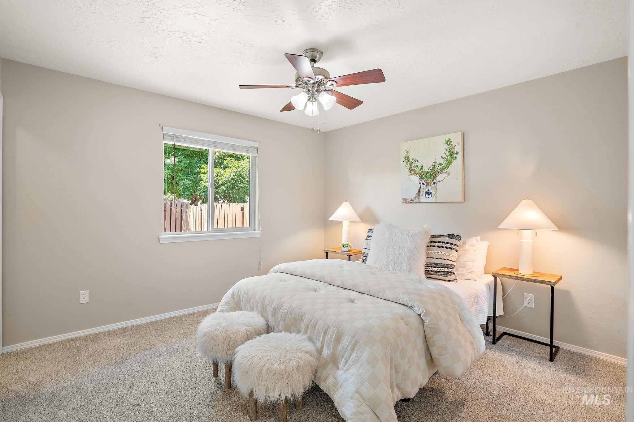 1519 N Haven Cove Ave