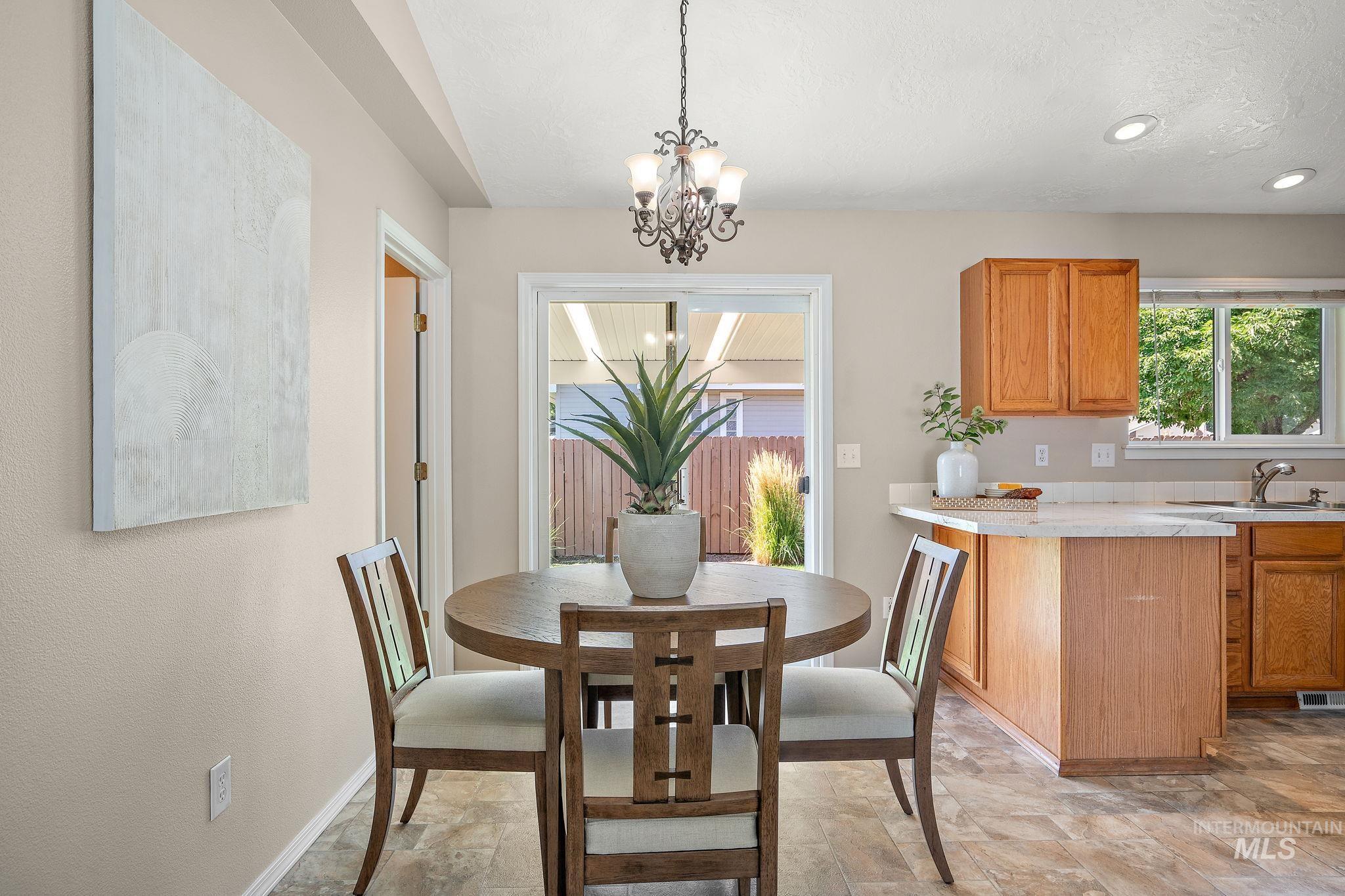 1519 N Haven Cove Ave