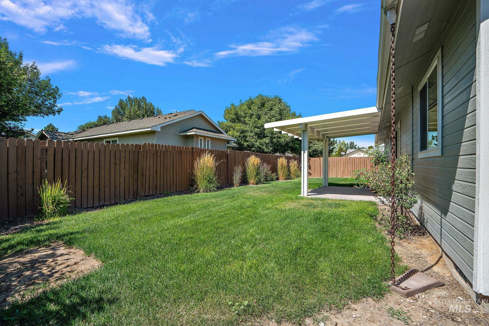 1519 N Haven Cove Ave