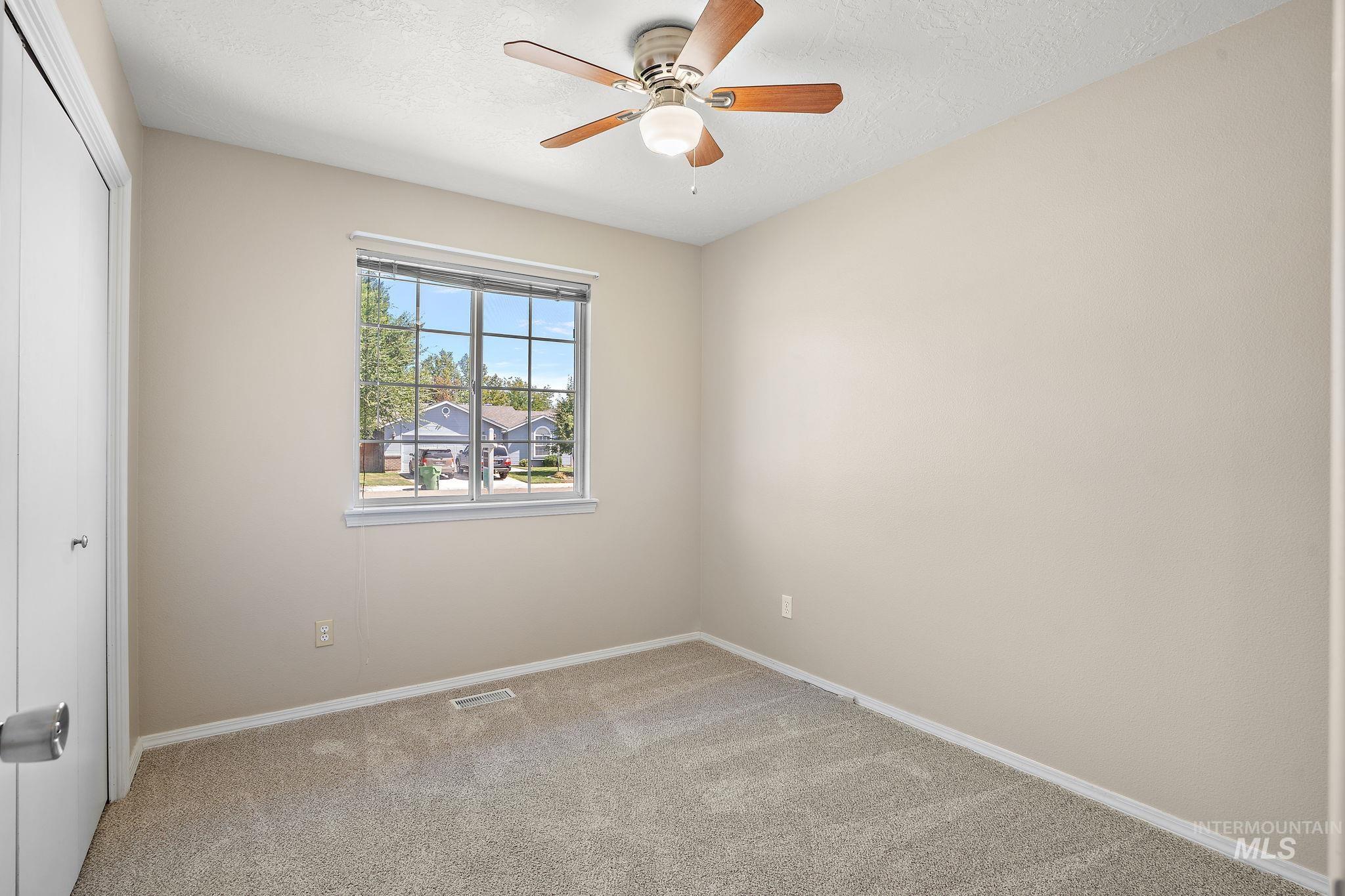 1519 N Haven Cove Ave