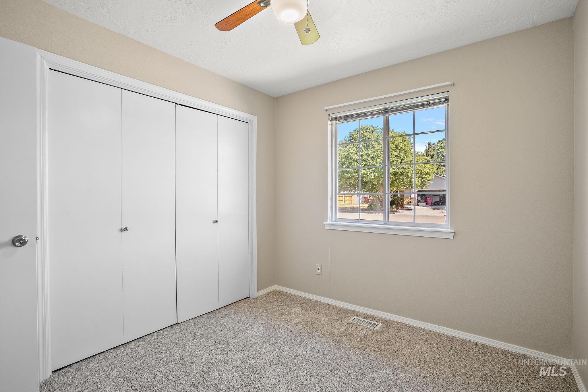 1519 N Haven Cove Ave