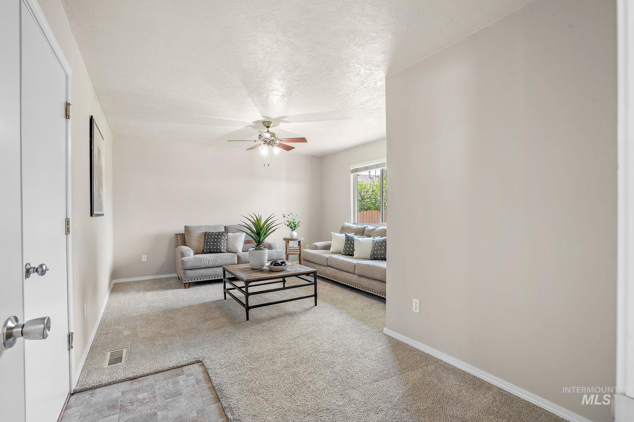 1519 N Haven Cove Ave