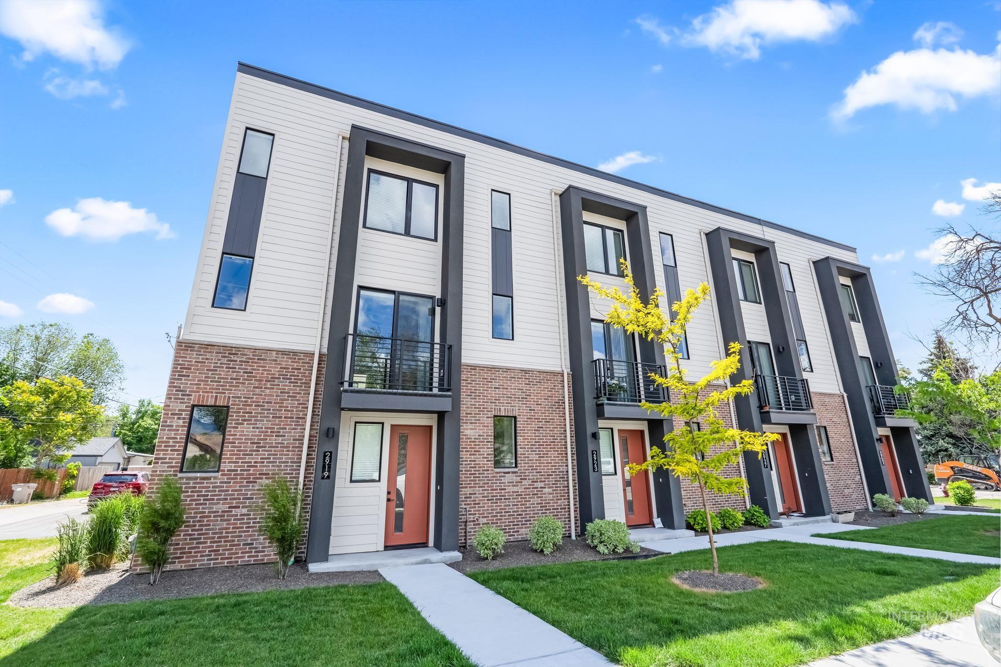 2919 W Jordan Unit: 2