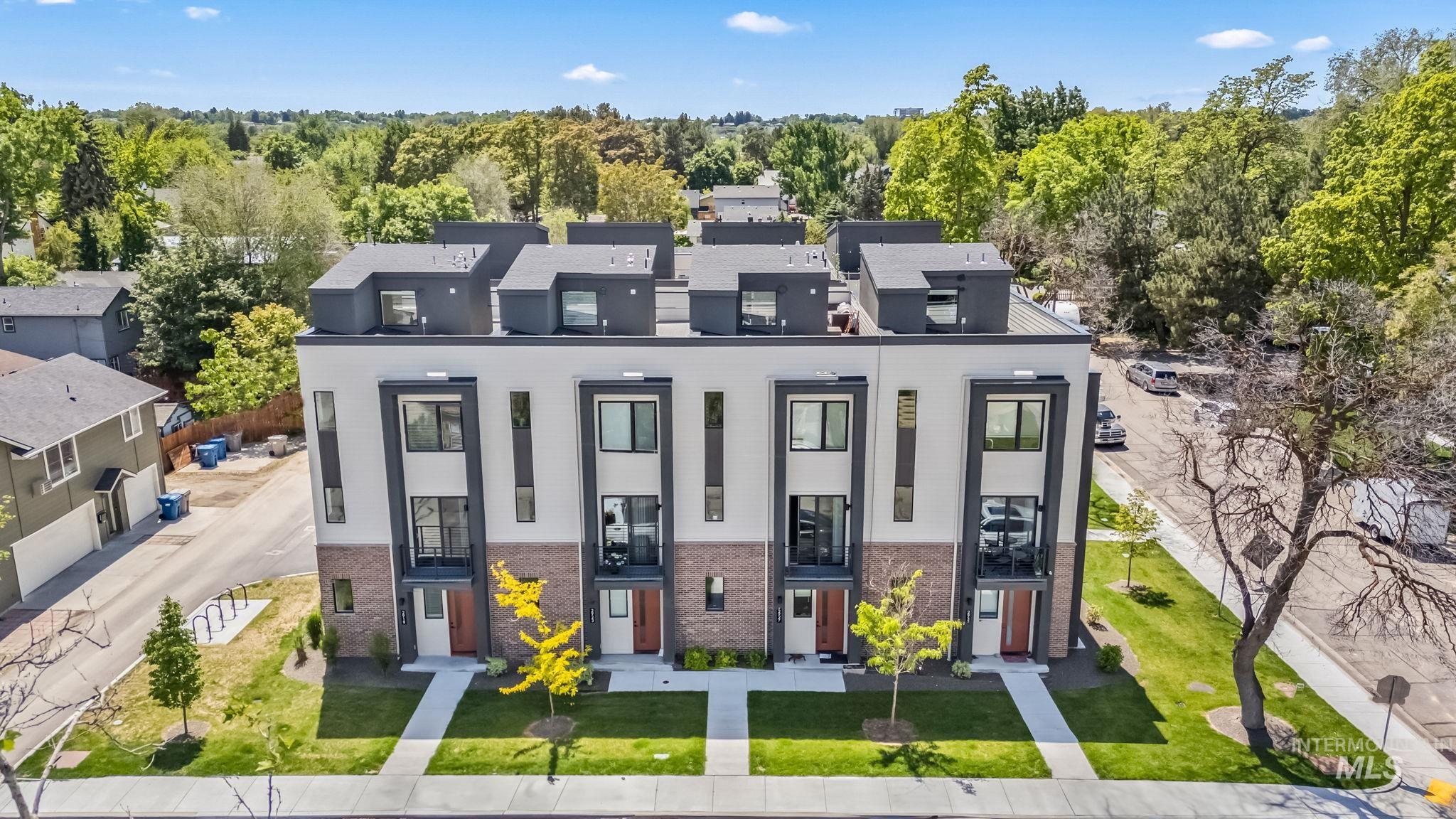 2919 W Jordan Unit: 2
