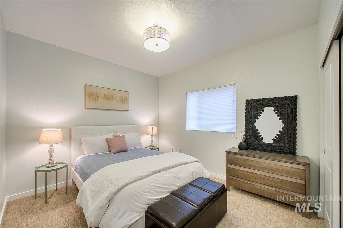 1463 W Grand Ave #104