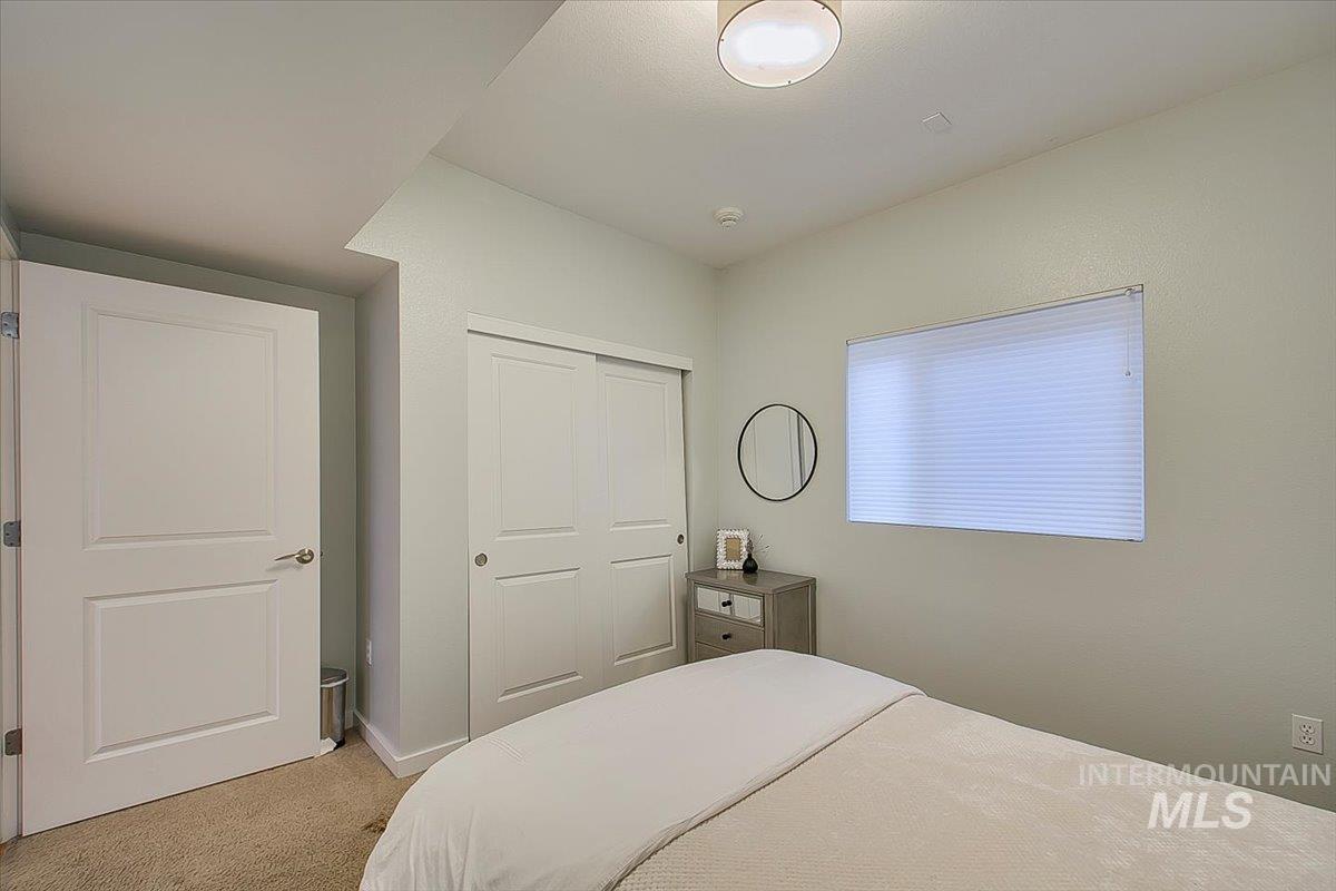 1463 W Grand Ave #104