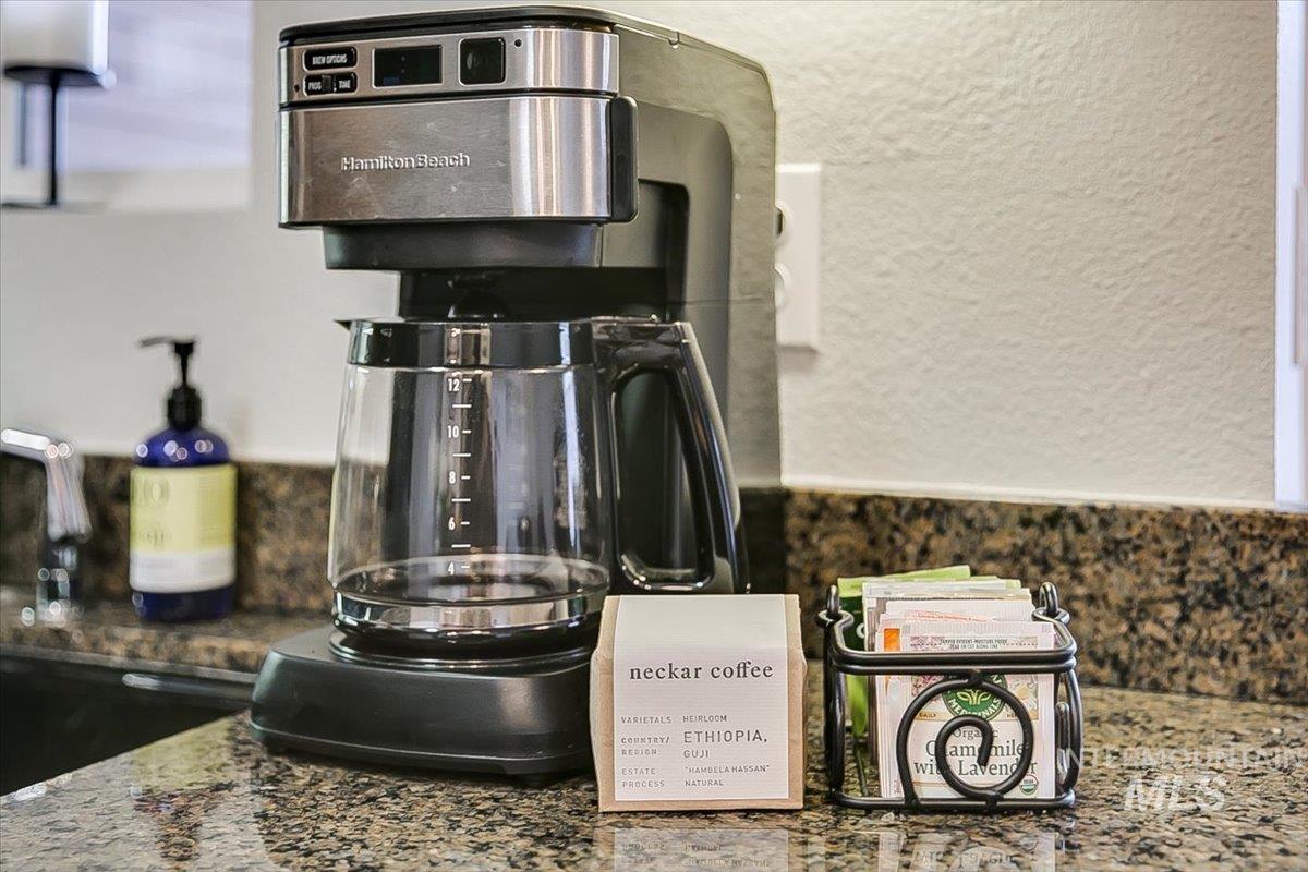 1463 W Grand Ave #104