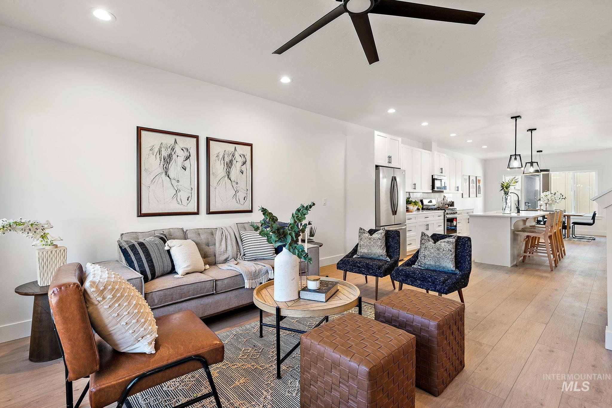 249 W Highland