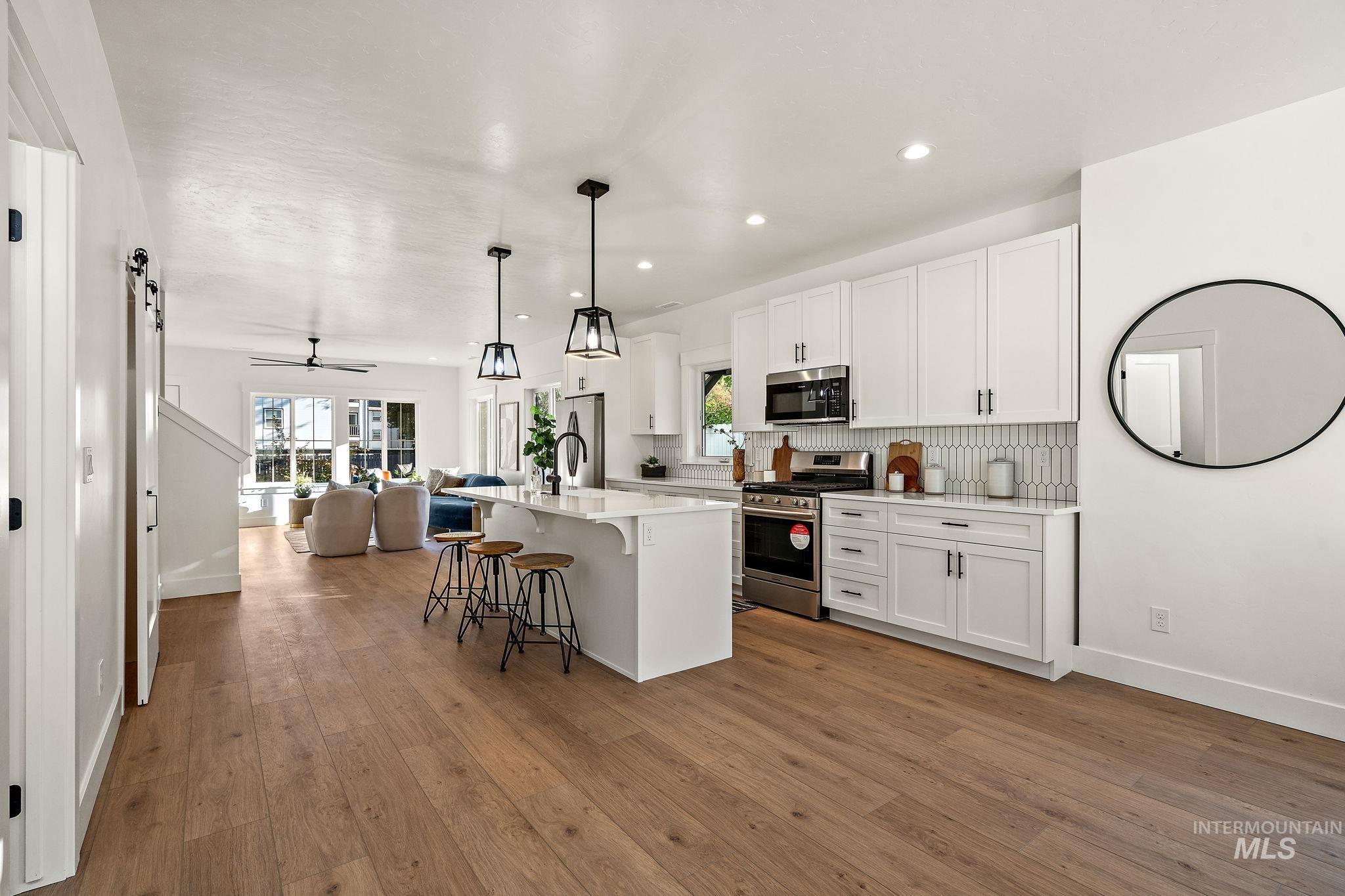 249 W Highland