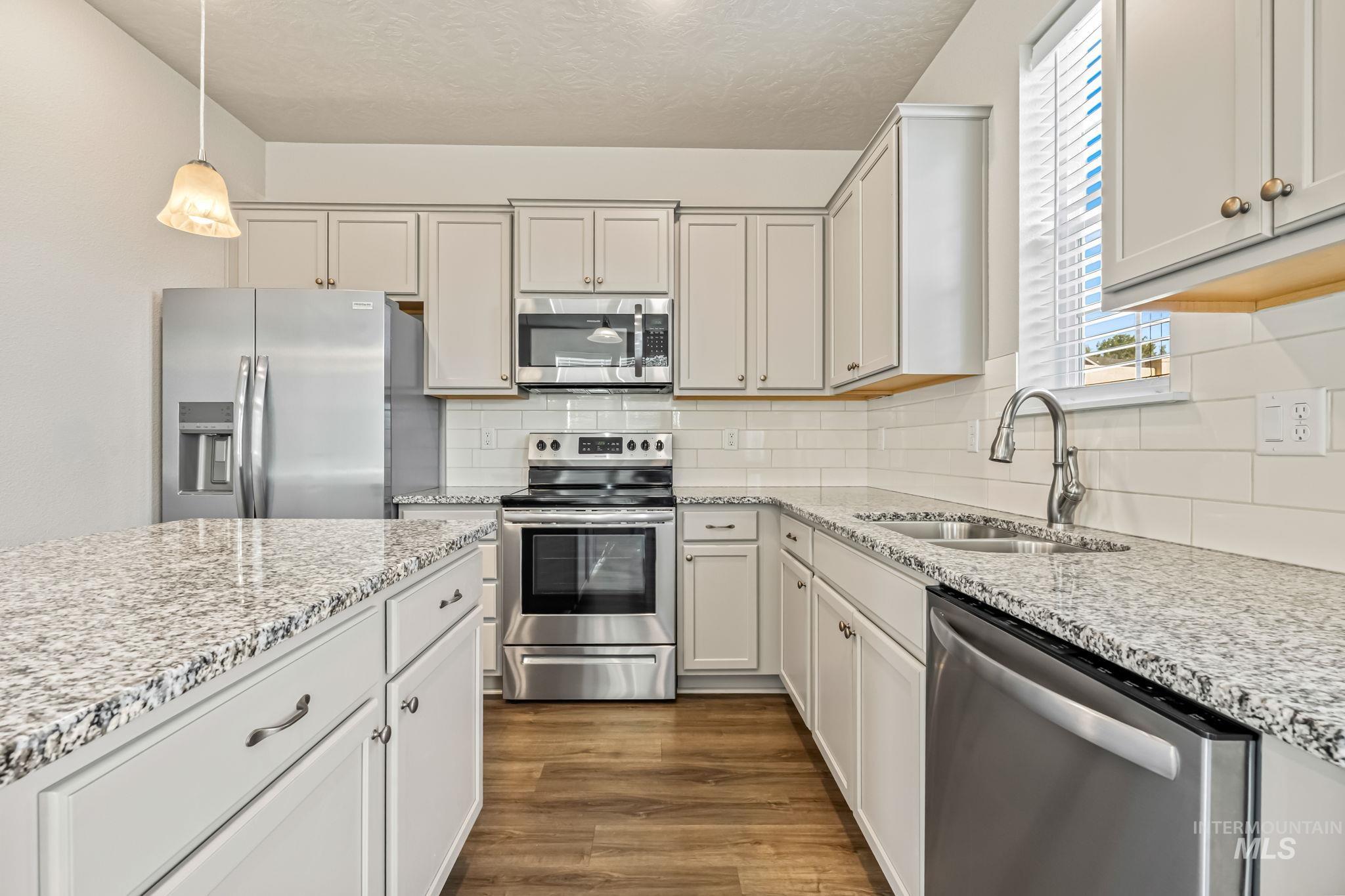 5972 S S Boddington Ln