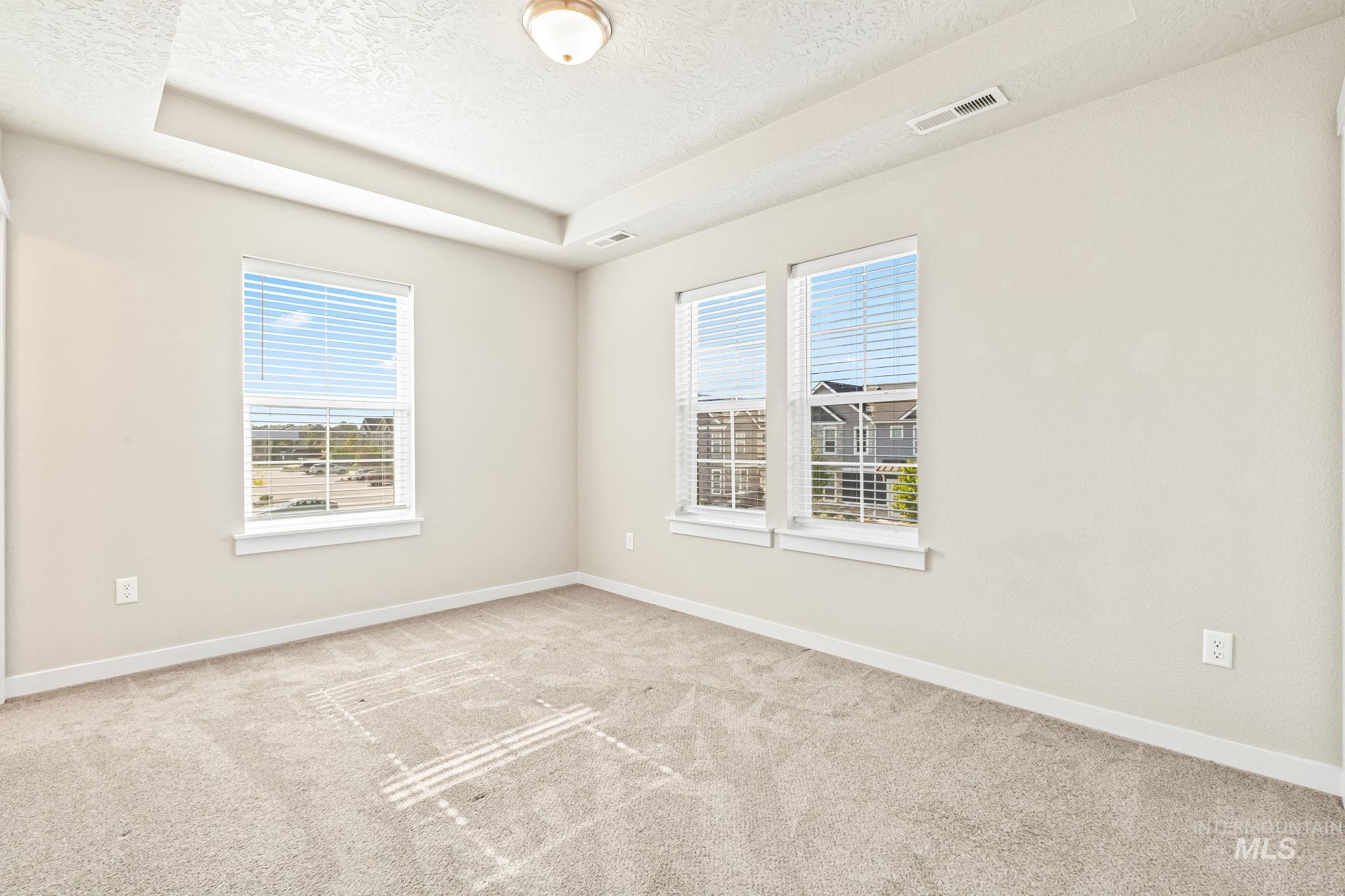 5972 S S Boddington Ln