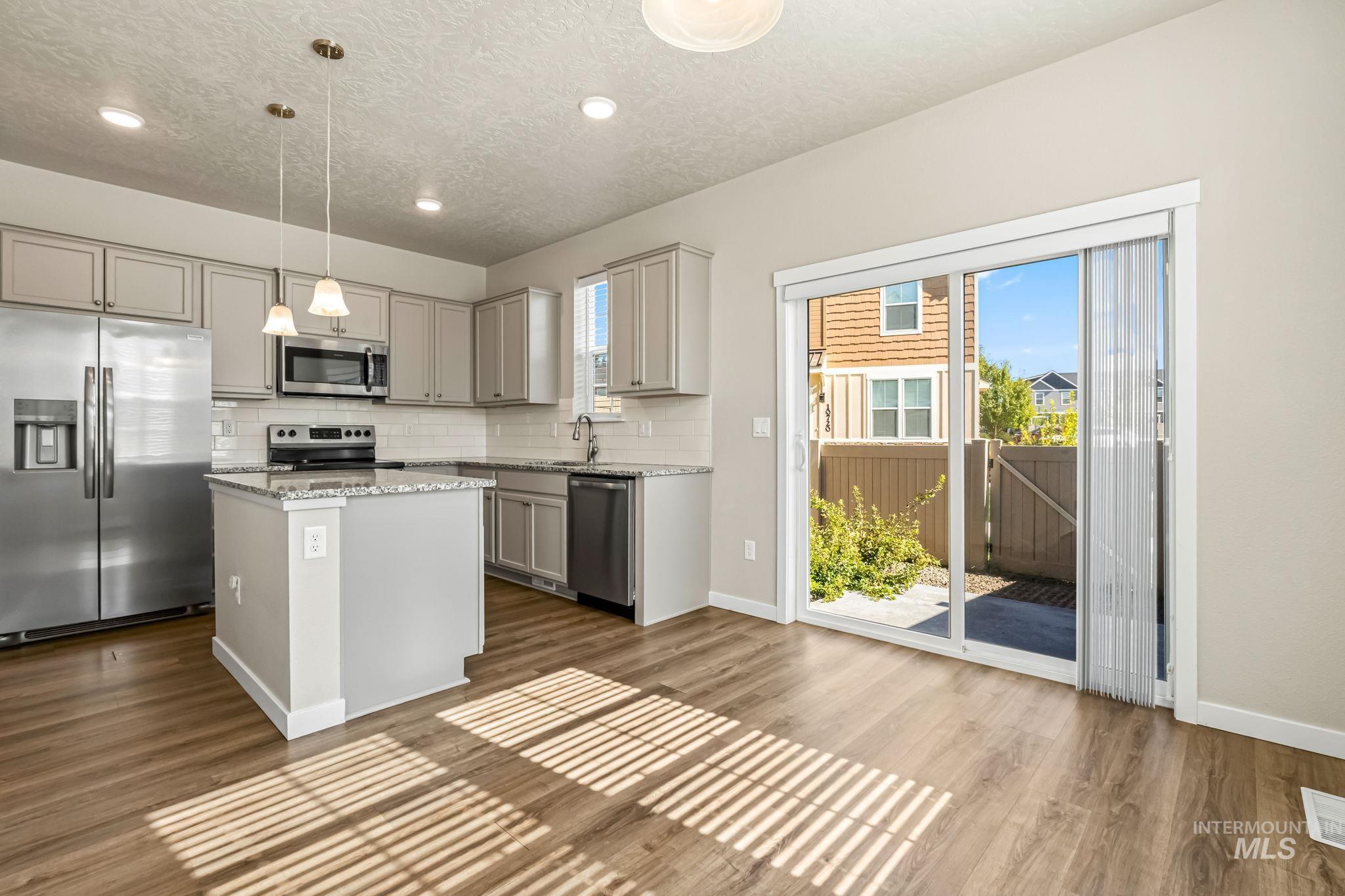 5972 S S Boddington Ln