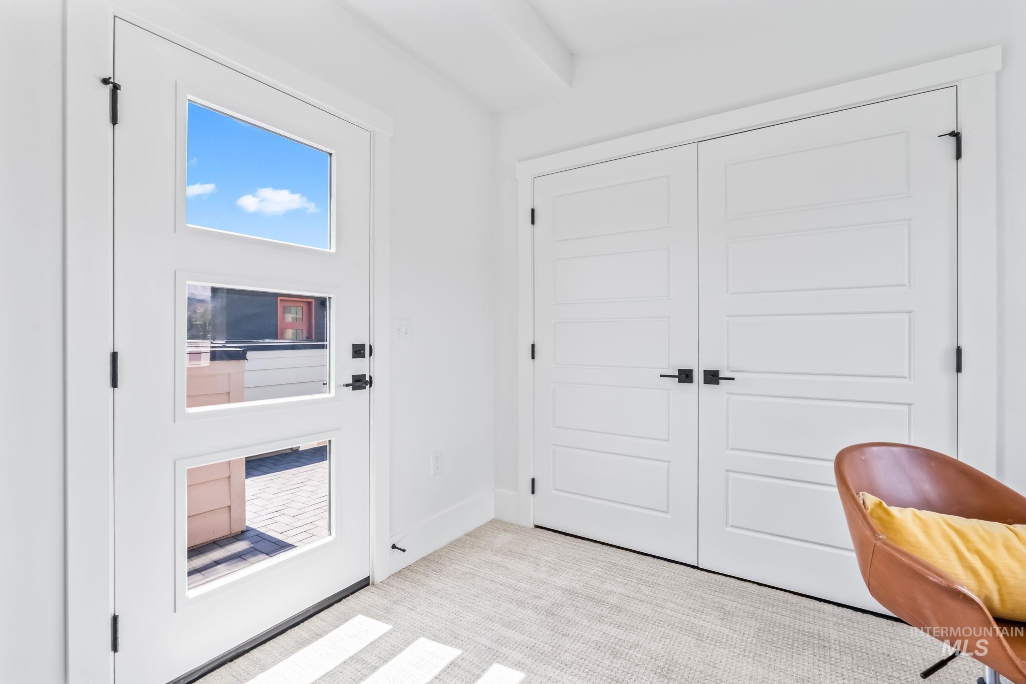 2935-2947 W Jordan St.