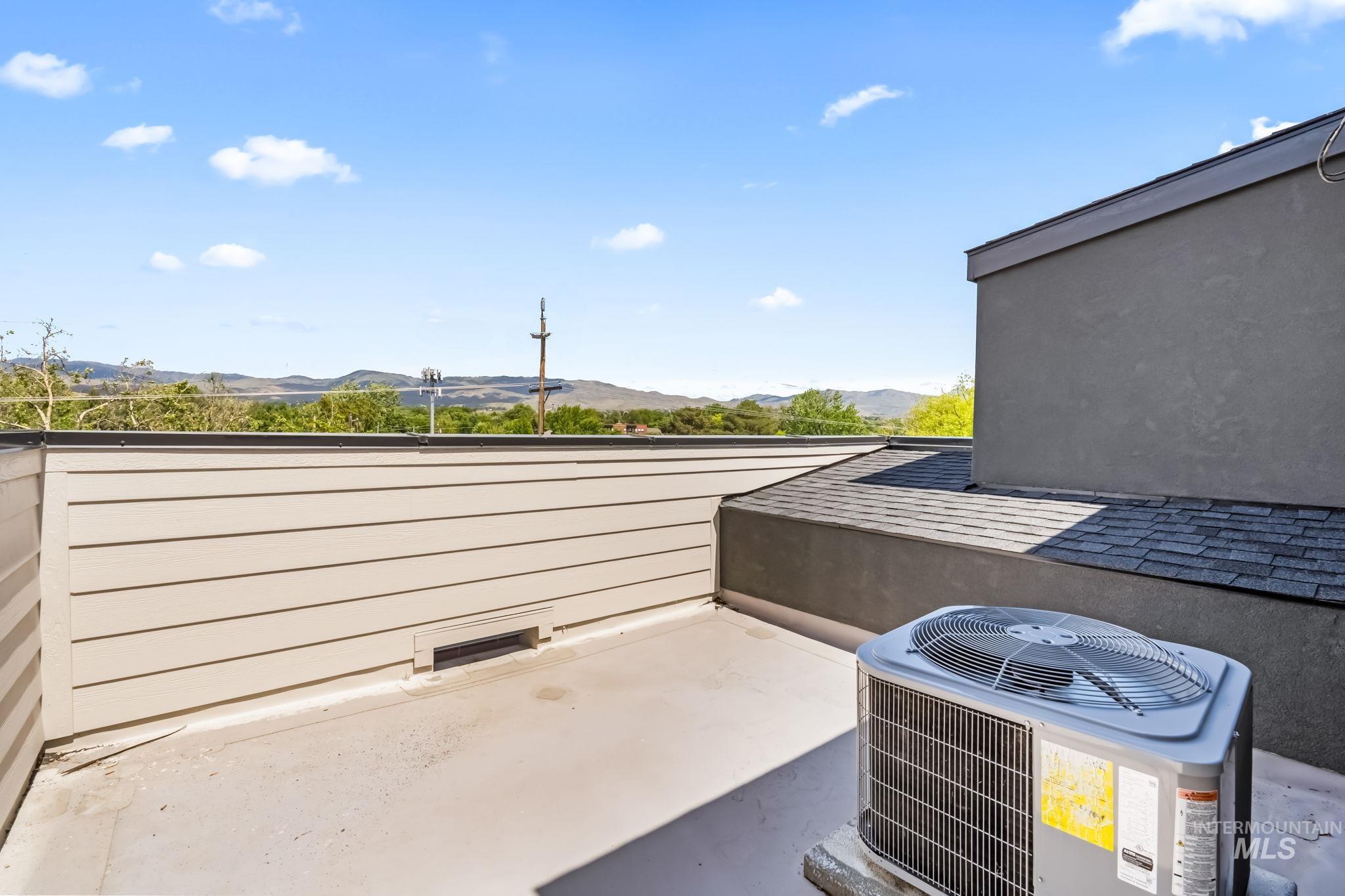 2935-2947 W Jordan St.