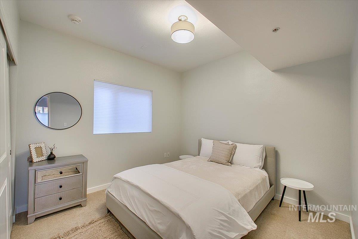1463 W Grand Ave #104
