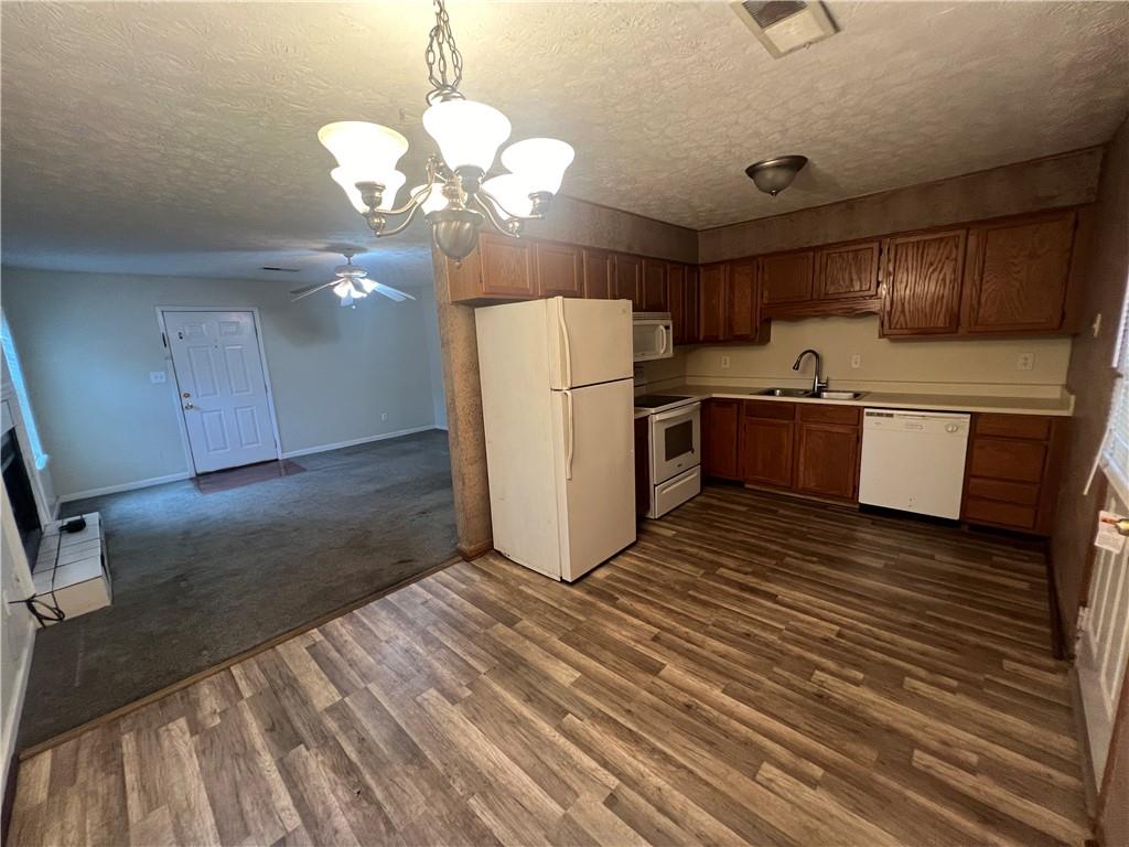 4367 Coopers Creek Drive