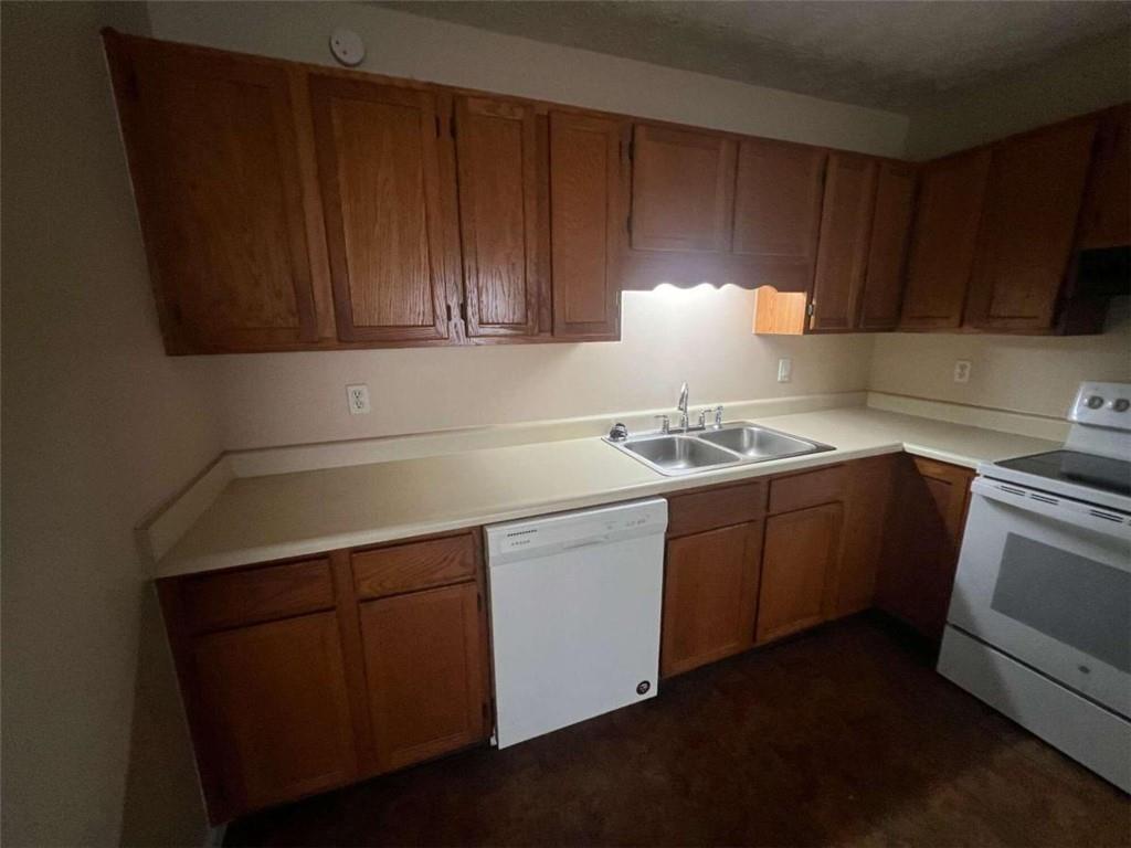 4365 Coopers Creek Drive