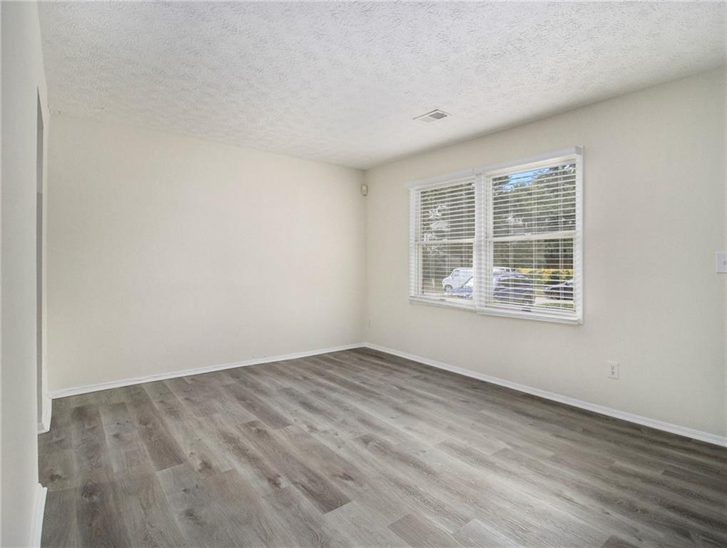 2833 Royal Path Court