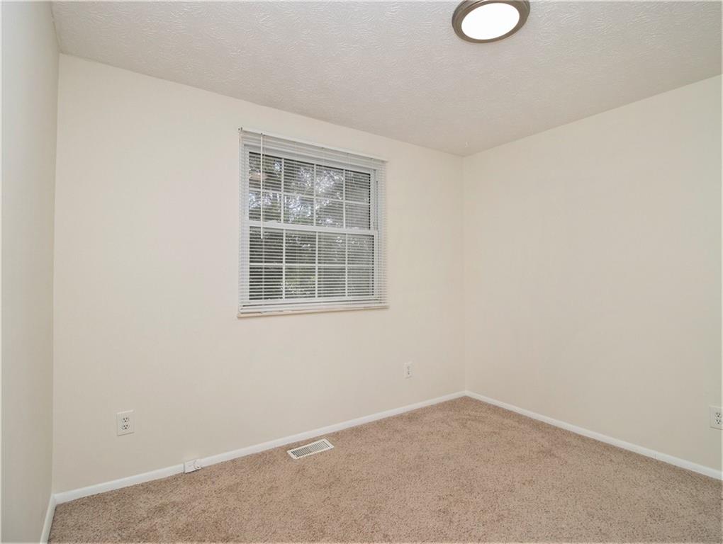 2833 Royal Path Court