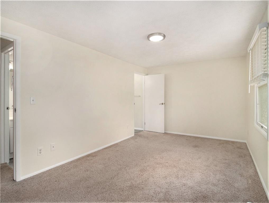 2833 Royal Path Court