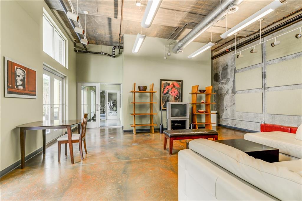 620 Glen Iris Drive NE Unit 216